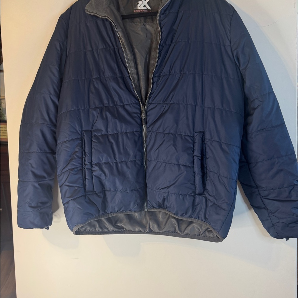 ZeroXposur Men's Navy and Gray Puffer Jacket